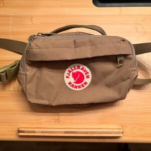 Fjallraven Kånken Tan Waist Bag